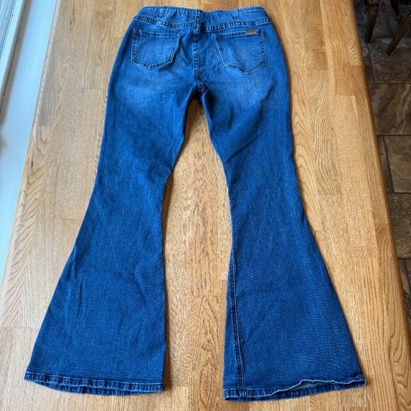 Rock & Roll Denim Pull On Flare Jeans Size 31 - Picture 3 of 15